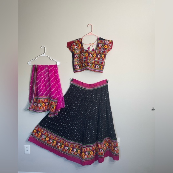 Beautiful and very attractive INDIAN Traditional Garba Dress - - Picture 8 of 14